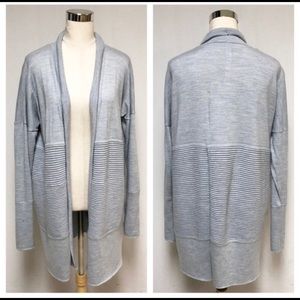 EUC Lululemon split back merino wool cardigan